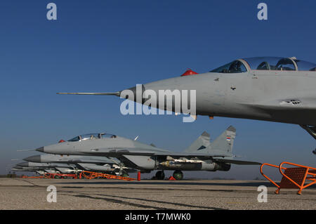 Serbische Luftstreitkräfte MiG-29 (NATO-Meldename: Fulcrum) Luftüberlegenheits-Kampfflugzeug Stockfoto