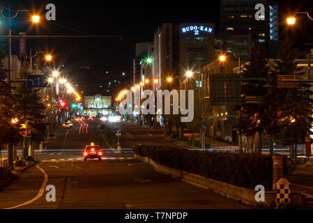 Otaru Stadtzentrum beliebtes Reiseziel bei Nacht Hokkaido in Japan. Viele Touristen besuchen hier. Stockfoto