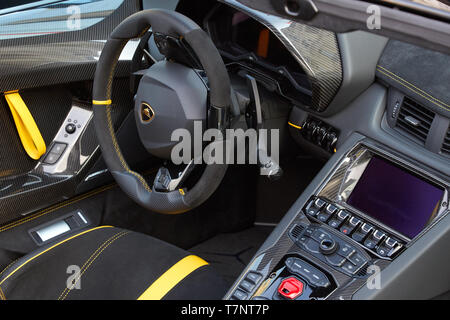 MONTE CARLO, MONACO - 19. AUGUST 2016: Lamborghini Aventador Luxury Car Interieur in einem Sommertag in Monte Carlo, Monaco. Stockfoto