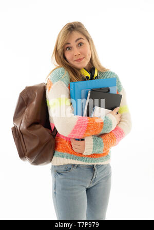 Portrait von Happy Teenager Mädchen oder Junge student Frau denken in kreative Wege zum Erfolg, neue Ideen, Prüfungen, das Erlernen neuer Sprachen Stockfoto