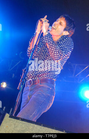 Jonathan Donahue in Mercury Rev auf dem Reading Festival 2001, Reading, England, Vereinigtes Königreich. Stockfoto