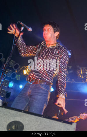 Jonathan Donahue in Mercury Rev auf dem Reading Festival 2001, Reading, England, Vereinigtes Königreich. Stockfoto