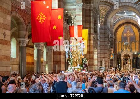 Frankreich, Bouches-du-Rhone, Marseille, Basilika de la Major, 15. August, dem Fest der Jungfrau Stockfoto