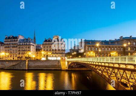 Frankreich, Paris, Arcole Brücke und den Ufern der Seine klassifiziert Unesco Stockfoto