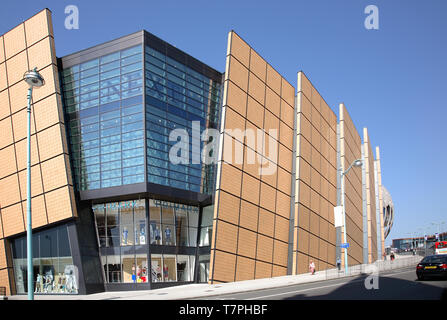 Außenansicht des Drake Circus Einkaufszentrum, Plymouth. Im Jahr 2006 wurde von Chapman Taylor Architekten eröffnet. Stockfoto