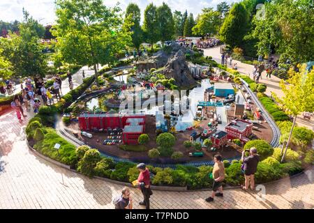 Dänemark, jütland, Billund, Legoland® Billund ist der erste Legoland Park gegründet im Jahr 1968, in der Nähe der Hauptsitze der Lego® (der Begriff Lego aus der dänischen Leg godt Sinne gut spielt) abgeleitet wird, ist es aus folgenden Räumen: Hier Miniland true animierte Miniature World, sondern auch LEGOREDO Town, Imagination Zone, Knights Kingdom, DUPLO Land, Pirate Land, LEGO City, Insel Dino, Fun Town, Adventure Land, LEGO X-Treme, Verkehr, Reich der Pharaonen, im Land der Wikinger, Stockfoto