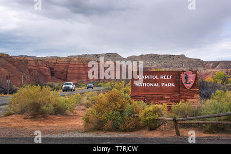 Eingangsschild des Capitol Reef National Park, Utah Stockfoto