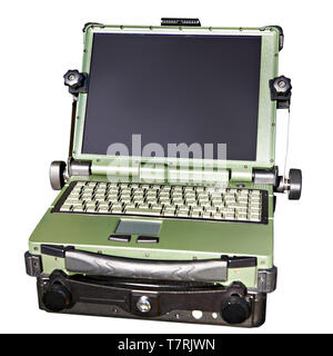 Geschützt Laptop für militärische und industrielle Zwecke isoliert weißer Stockfoto