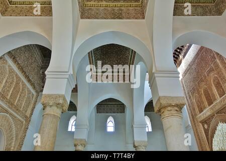 Marrakesch, Marokko - 29 Mär 2019 - Blick auf den Saadischen Gräbern, ein Wahrzeichen Mausoleum in der Nähe der Kasbah Moschee in Marrakesch, Marokko. Stockfoto