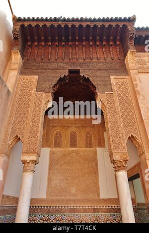 Marrakesch, Marokko - 29 Mär 2019 - Blick auf den Saadischen Gräbern, ein Wahrzeichen Mausoleum in der Nähe der Kasbah Moschee in Marrakesch, Marokko. Stockfoto