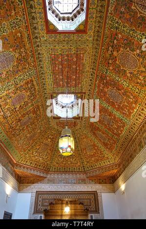 Marrakesch, Marokko - 29 Mär 2019 - Blick auf das Palais Bahia (Brilliance), ein Wahrzeichen Palast aus dem 19. Jahrhundert und Gartenlandschaft in Marrakesch, Morocc entfernt Stockfoto
