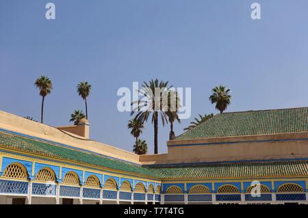 Marrakesch, Marokko - 29 Mär 2019 - Blick auf das Palais Bahia (Brilliance), ein Wahrzeichen Palast aus dem 19. Jahrhundert und Gartenlandschaft in Marrakesch, Morocc entfernt Stockfoto