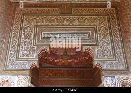 Marrakesch, Marokko - 29 Mär 2019 - Blick auf das Palais Bahia (Brilliance), ein Wahrzeichen Palast aus dem 19. Jahrhundert und Gartenlandschaft in Marrakesch, Morocc entfernt Stockfoto
