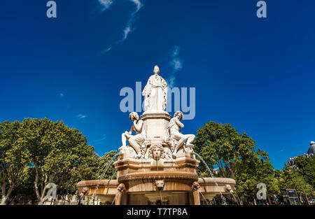 Detail von Pradier Brunnen im Esplanade Charles-de-Gaulle in Nimes, Frankreich Stockfoto