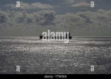 Schiff auf hoher See. Nordsee. Stockfoto