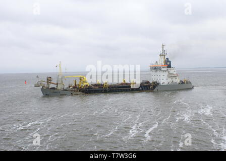 Carnelia schwimmbaggers an der Weser, Bremerhaven Port. Deutschland. Stockfoto