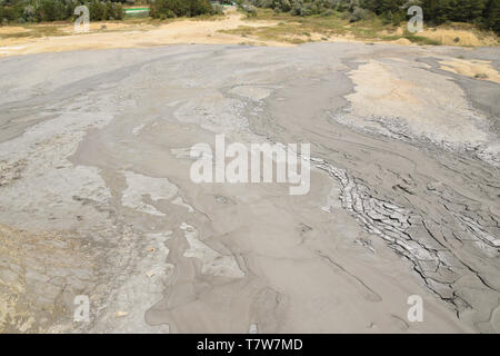 Schlammvulkane (Vulcanii Noroiosi) in Berca. Buzau, Rumänien. Stockfoto