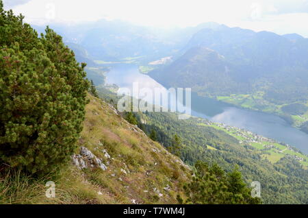 Blick auf den See Grundl im Salzkammergut in Österreich Stockfoto