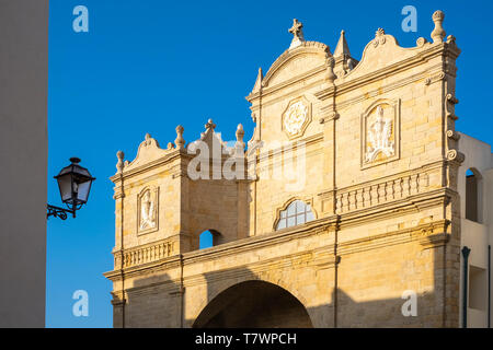 Italien, Apulien, Salento, Gallipoli, das historische Zentrum, 14. Jahrhundert San Francesco d'Assisi Kirche Stockfoto