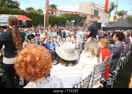 Eröffnung des Los Angeles der LGBT-Zentrum Anita Mai Schloss Rosenstein Campus bietet: Atmosphäre, In: Los Angeles, Kalifornien, Vereinigte Staaten, wenn: 07 Apr 2019 Credit: FayesVision/WENN.com Stockfoto