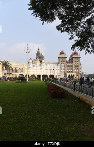 Der königliche Sitz der Maharajas von Mysore Mysore Palast, Indien Stockfoto