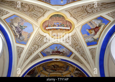 Peintures et Voûtes. Eglise Saint-Nicolas de Véroce. Stockfoto