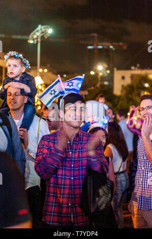 Israel, Tel Aviv-Yafo - 08. Mai 2019: Yom haatzmaout 2019 - Israels Unabhängigkeitstag 71 - Feier auf Platz Rabin Stockfoto