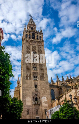 Die Plaza de Espania ist ein Platz im Park in Sevilla gebaut 1928 für den ibero-amerikanischen Ausstellung von 1929 ein Beispiel für die Renaissance Stockfoto