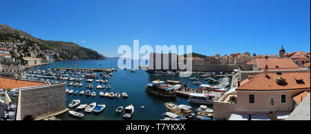 Überblick über den historischen Hafen von Dubrovnik Stockfoto