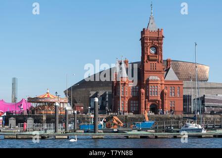 Vereinigtes Königreich, Wales, South Glamorgan, Cardiff, Cardiff Bay, Pierhead, Millennium Center Stockfoto