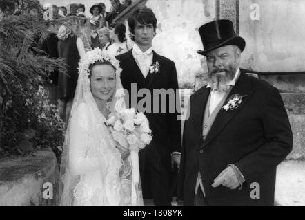 Marlene Jobert Anthony Perkins Orson Welles ZEHN TAGE WUNDER/LA JAHRZEHNT PRODIGIEUSE Direktor 1971 Claude Chabrol Artedis/Les films de La Boetie/Euro International Film (EIA)/Parafrance Filme Stockfoto