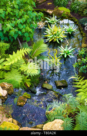 4. Mai 2019 - Dale Chihuly Glas Skulptur als Teil der temporären Ausstellung in Kew Gardens, London Stockfoto