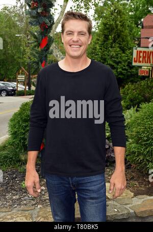 Helen, GA, USA. 9. Mai, 2019. Tilky Jones auf Position für Hallmark Channel Der WEIHNACHTSKARTE Film drehen, Helen, GA Mai 9, 2019. Credit: Derek Sturm/Everett Collection/Alamy leben Nachrichten Stockfoto