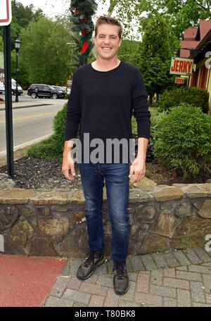 Helen, GA, USA. 9. Mai, 2019. Tilky Jones auf Position für Hallmark Channel Der WEIHNACHTSKARTE Film drehen, Helen, GA Mai 9, 2019. Credit: Derek Sturm/Everett Collection/Alamy leben Nachrichten Stockfoto