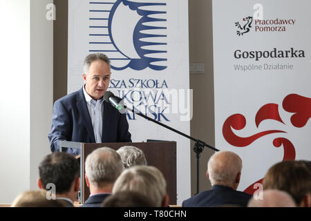 Danzig, Polen. 9. Mai, 2019 Arzt Jaroslaw Och wird bei der Diskussion des Produktkandidaten in Pommern Region für die EU-Wahlen gesehen. Die Debatte wurde in Wyzsza Szkola Bankowa (WSB) Vadim Pacajev/Alamy Leben Nachrichten organisiert Stockfoto