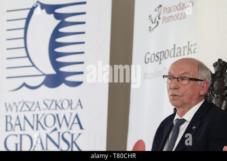 Danzig, Polen. 9. Mai, 2019 Janusz Lewandowski ist bei der Diskussion des Produktkandidaten in Pommern Region für die EU-Wahlen gesehen. Die Debatte wurde in Wyzsza Szkola Bankowa (WSB) Vadim Pacajev/Alamy Leben Nachrichten organisiert Stockfoto