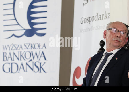 Danzig, Polen. 9. Mai, 2019 Janusz Lewandowski ist bei der Diskussion des Produktkandidaten in Pommern Region für die EU-Wahlen gesehen. Die Debatte wurde in Wyzsza Szkola Bankowa (WSB) Vadim Pacajev/Alamy Leben Nachrichten organisiert Stockfoto