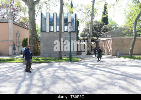 Venedig, Italien. 10. Mai, 2019. Die geschlossenen Pavillon von Venezuela auf dem Gelände der Giardini. Die internationale Kunstausstellung beginnt am 11.05.2019 und endet am 24.11.2019. Credit: Felix Hörhager/dpa/Alamy leben Nachrichten Stockfoto