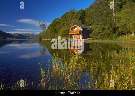 Der Herzog von Portland Bootshaus am Ufer des Ullswater, Lake District National Park, UNESCO-Weltkulturerbe, Cumbria, England, Großbritannien Stockfoto