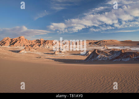 Salz, Sand, und desertscape im Moon Valley, San Pedro de Atacama, Chile Stockfoto