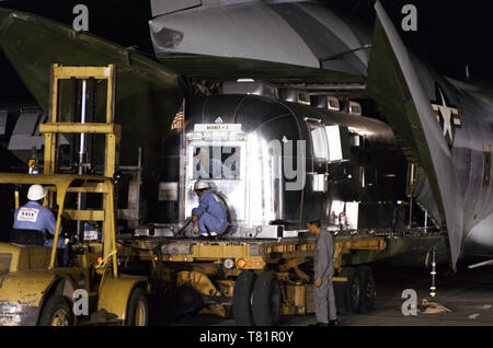 Apollo 11, von monolithischen Quarzfiltern mit Prime Crew, 1969 Stockfoto