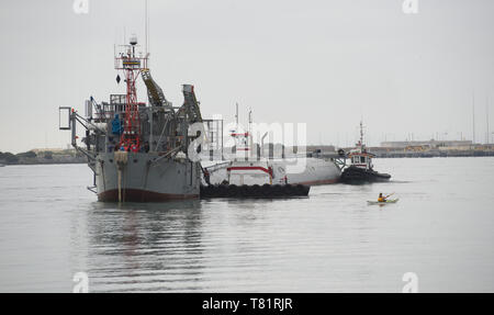 US Navy's Floating Instrument Platform (FLIP) Stockfoto