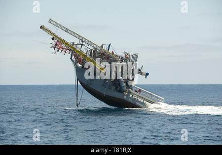 US Navy's Floating Instrument Platform (FLIP) Stockfoto