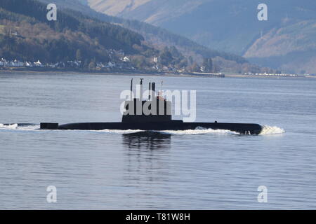 KNM Utsira (S301), ein Ula-u-Boot von der norwegischen Marine betrieben, vorbei an Gourock während der Übung gemeinsame Krieger 19-1. Stockfoto