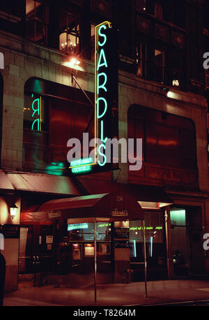 Sardi's Restaurant und Grill, 90er Jahre, Times Square, New York City, USA Stockfoto