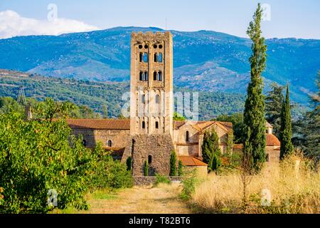 Frankreich, Pyrenees Orientales, Codalet, Abtei von Saint Michel de Cuxa, Regionaler Naturpark der katalanischen Pyrenäen Stockfoto