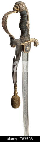 Einen Löwenkopf Säbel für Offiziere der Kavallerie. Vernickelt Rohr-zurück-Blade mit einem reichhaltigen Trophäe ätzen, die Vorderseite mit der Aufschrift "Eisenhauer'. Schwere Schlagring - Bogen hilt in aufwendigen Arbeit, die Vorderseite languet mit angewandten emailliert guard Star und mit Monogramm "AM". Auf der grip-Gurt einen eingelassenen Medaillon mit der Darstellung des Sieges, der Knauf wie einen Löwenkopf mit Einfügung Glasaugen geprägt. Vernickelte Scheide mit Bands und Federung Ringe aus Messing, Schwert Knoten (nicht im Original). Länge 107 cm. historischen, geschichtlichen, Preußen, Additional-Rights - Clearance-Info - Not-Available Stockfoto