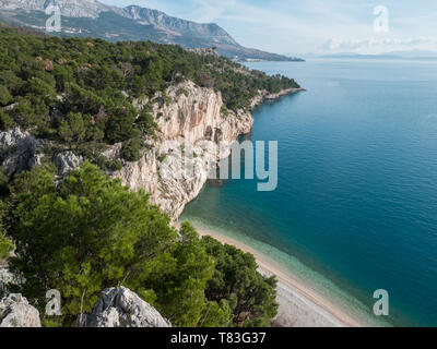 Schöne Landschaft auf den berühmten Strand Nugal an der Makarska Riviera in Kroatien Stockfoto