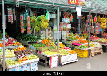 Obst und Gemüse Stände in Nuwara Eliya Sri Lanka Stockfoto