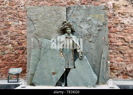 Frankreich, Var, Frejus, Place Clemenceau, Monument zum Gedenken an den Vater Sieyes, Autor der Gründungstext der Französischen Revolution Stockfoto